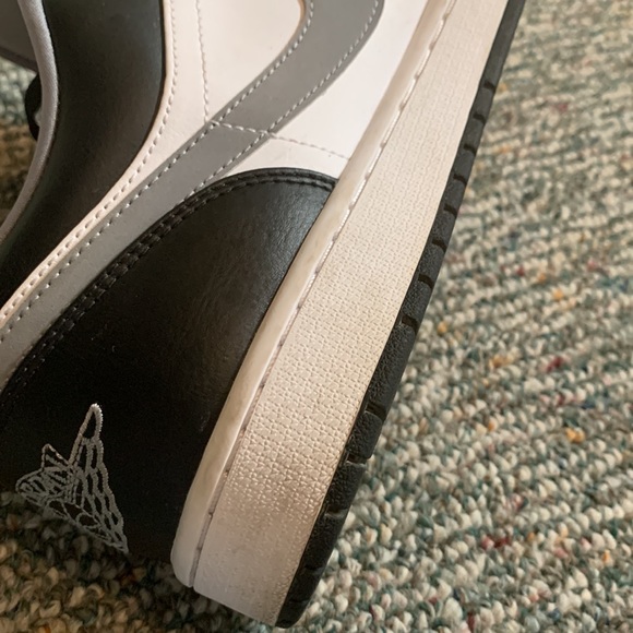 Jordan Low Shadow Black and White. Nike Air Jordan - Picture 11 of 11